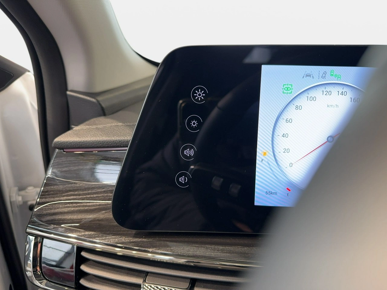 Omoda 5 - Zdjęcie 35