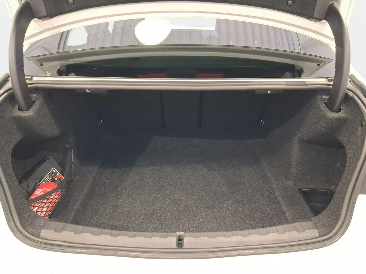 BMW 320 - Zdjęcie 12