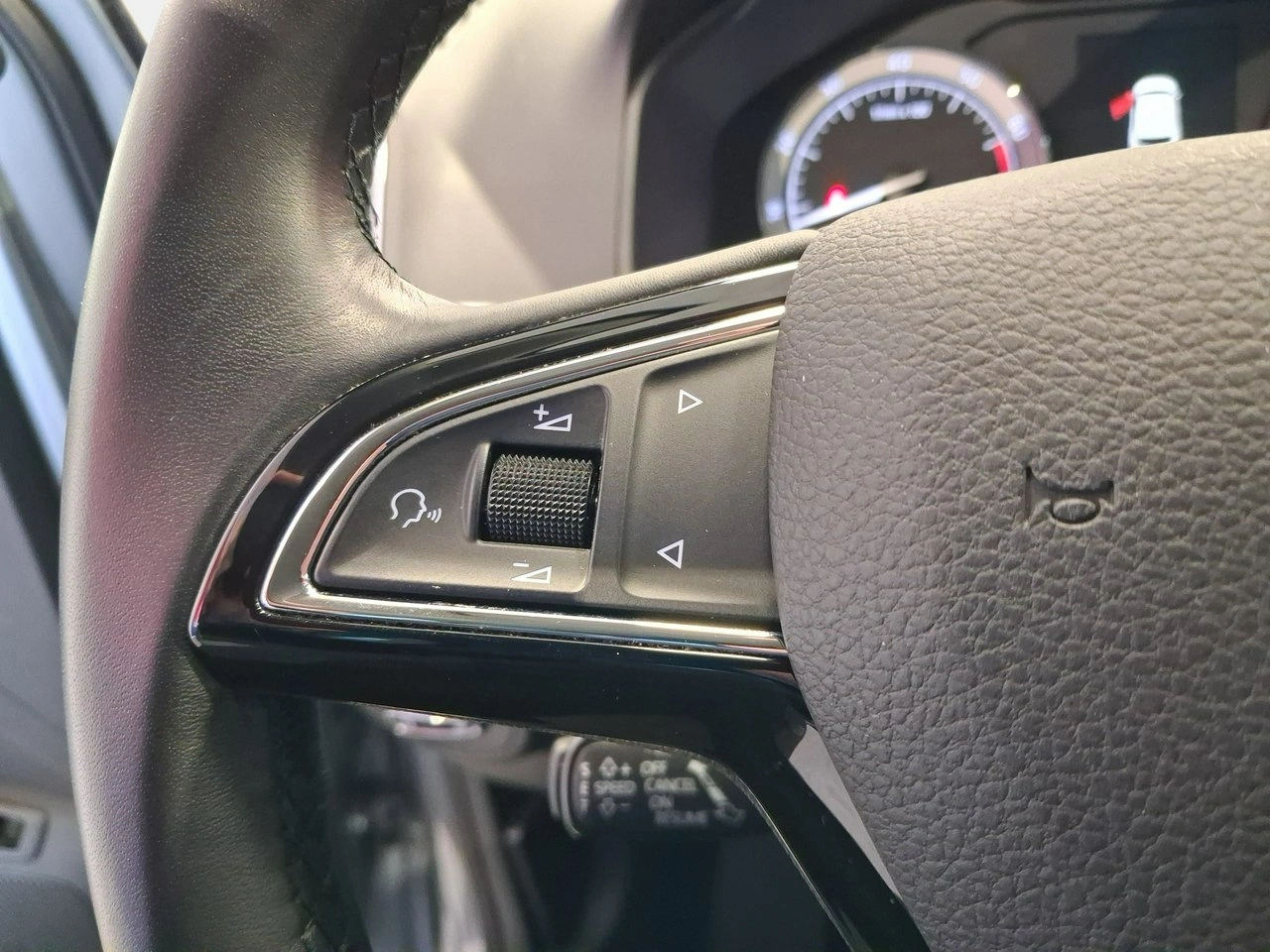 Skoda Karoq - Zdjęcie 9