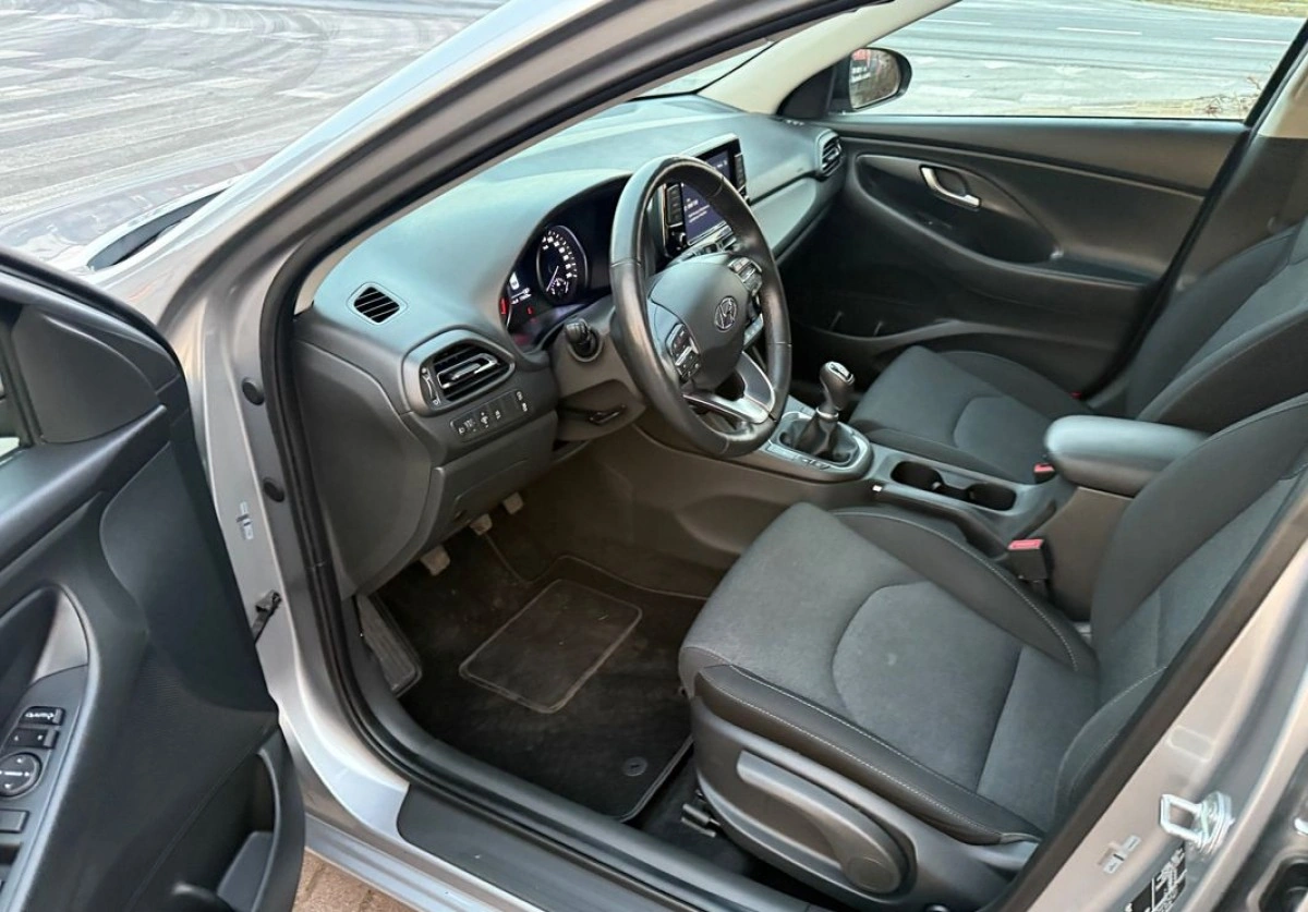 Hyundai i30 - Zdjęcie 11