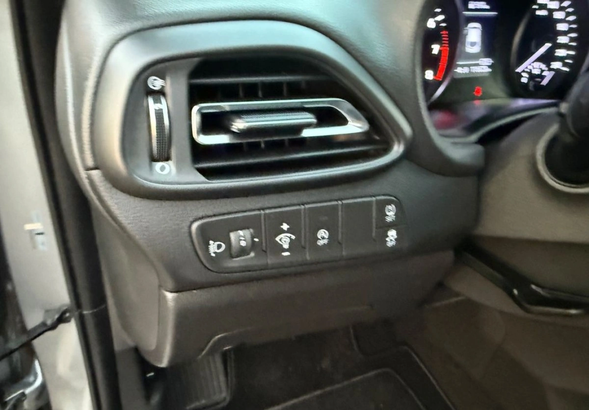 Hyundai i30 - Zdjęcie 14