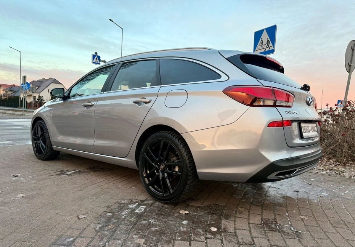 Hyundai i30 - Zdjęcie 28