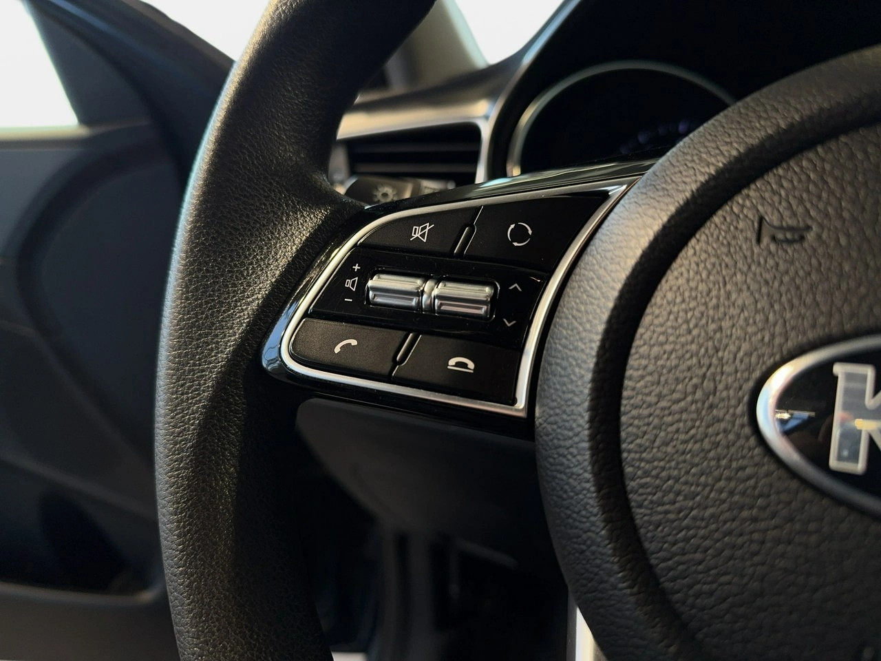 Kia Ceed - Zdjęcie 15