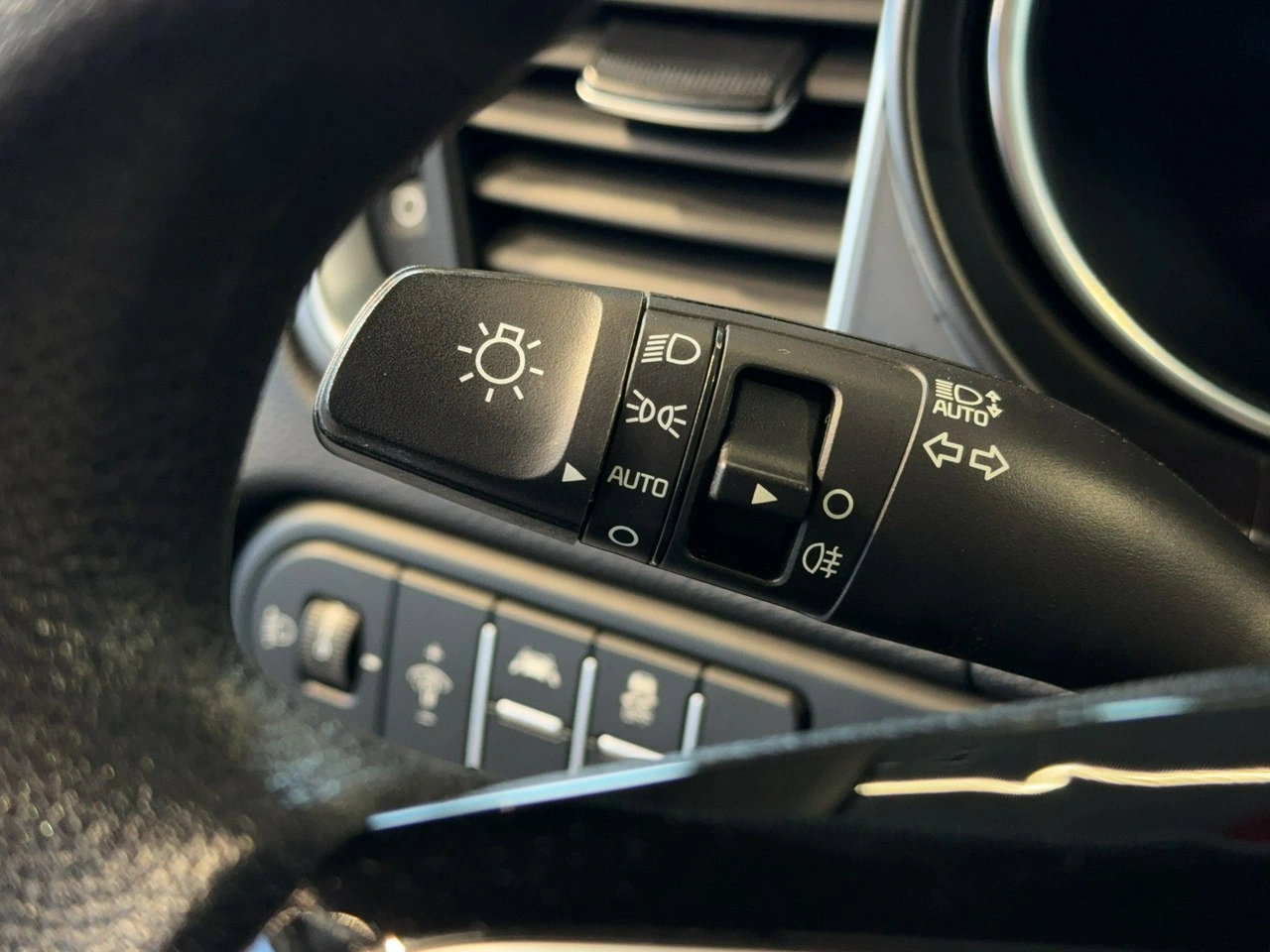 Kia Ceed - Zdjęcie 17