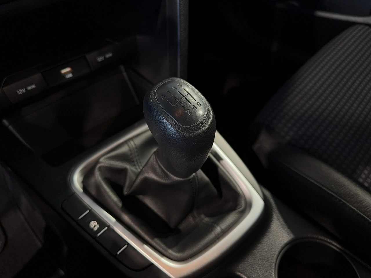 Kia Ceed - Zdjęcie 21