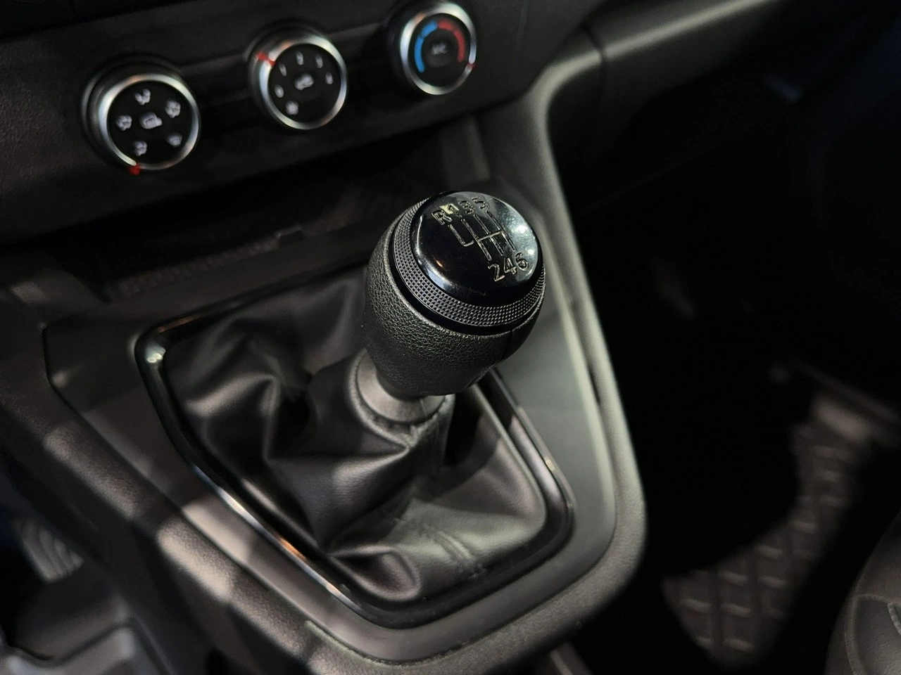 Nissan Townstar - Zdjęcie 20