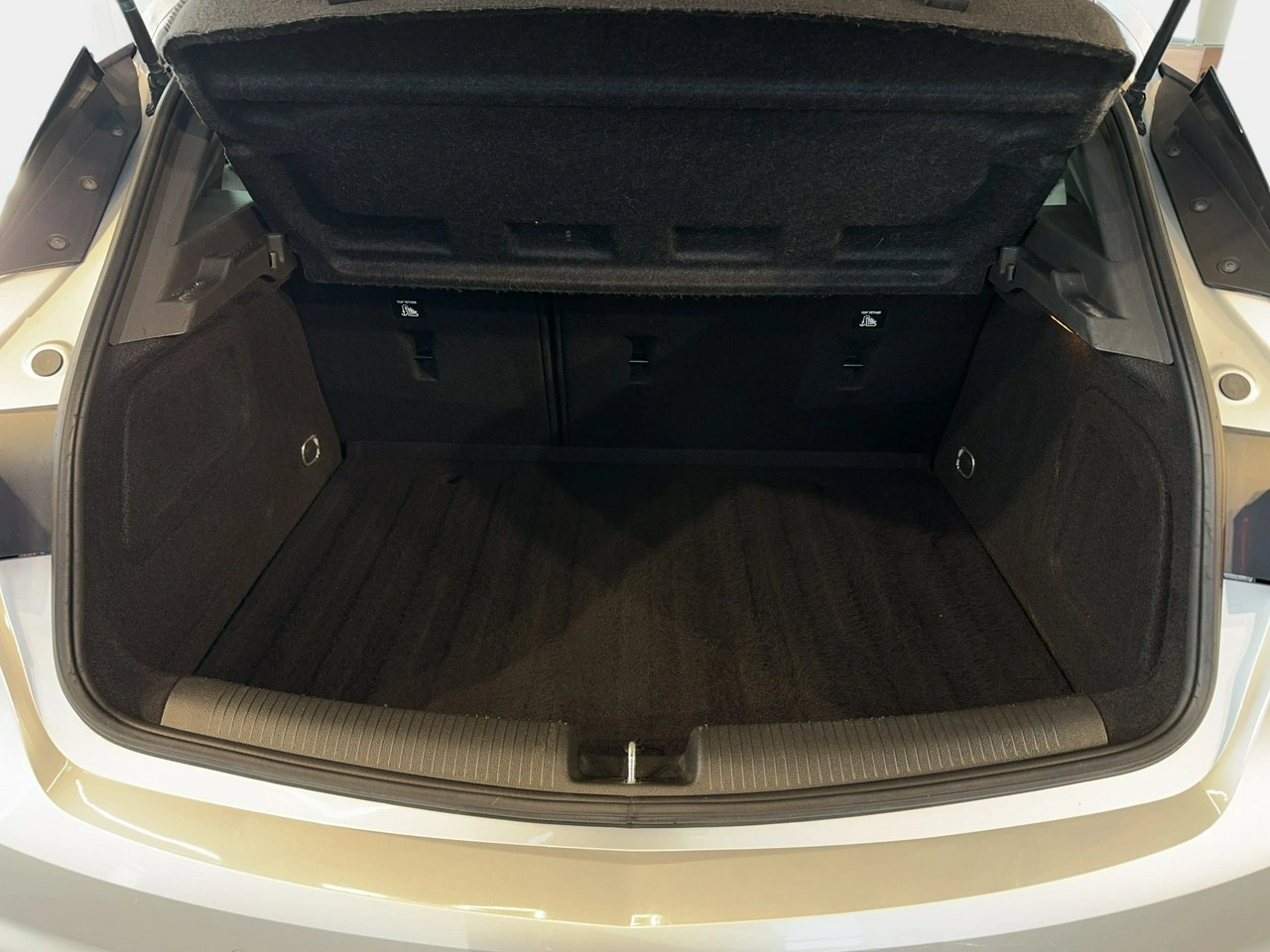 Opel Astra - Zdjęcie 13