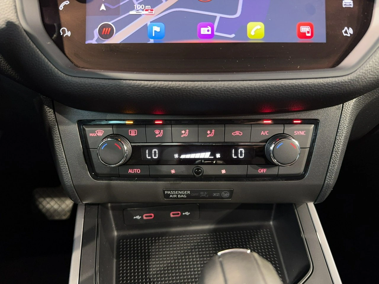 Seat Arona - Zdjęcie 24