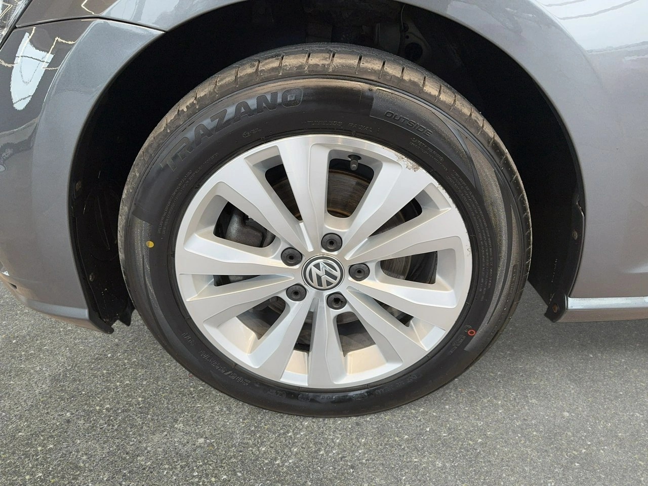 Volkswagen Golf Variant - Zdjęcie 9