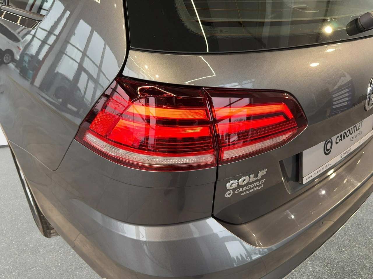 Volkswagen Golf Variant - Zdjęcie 10
