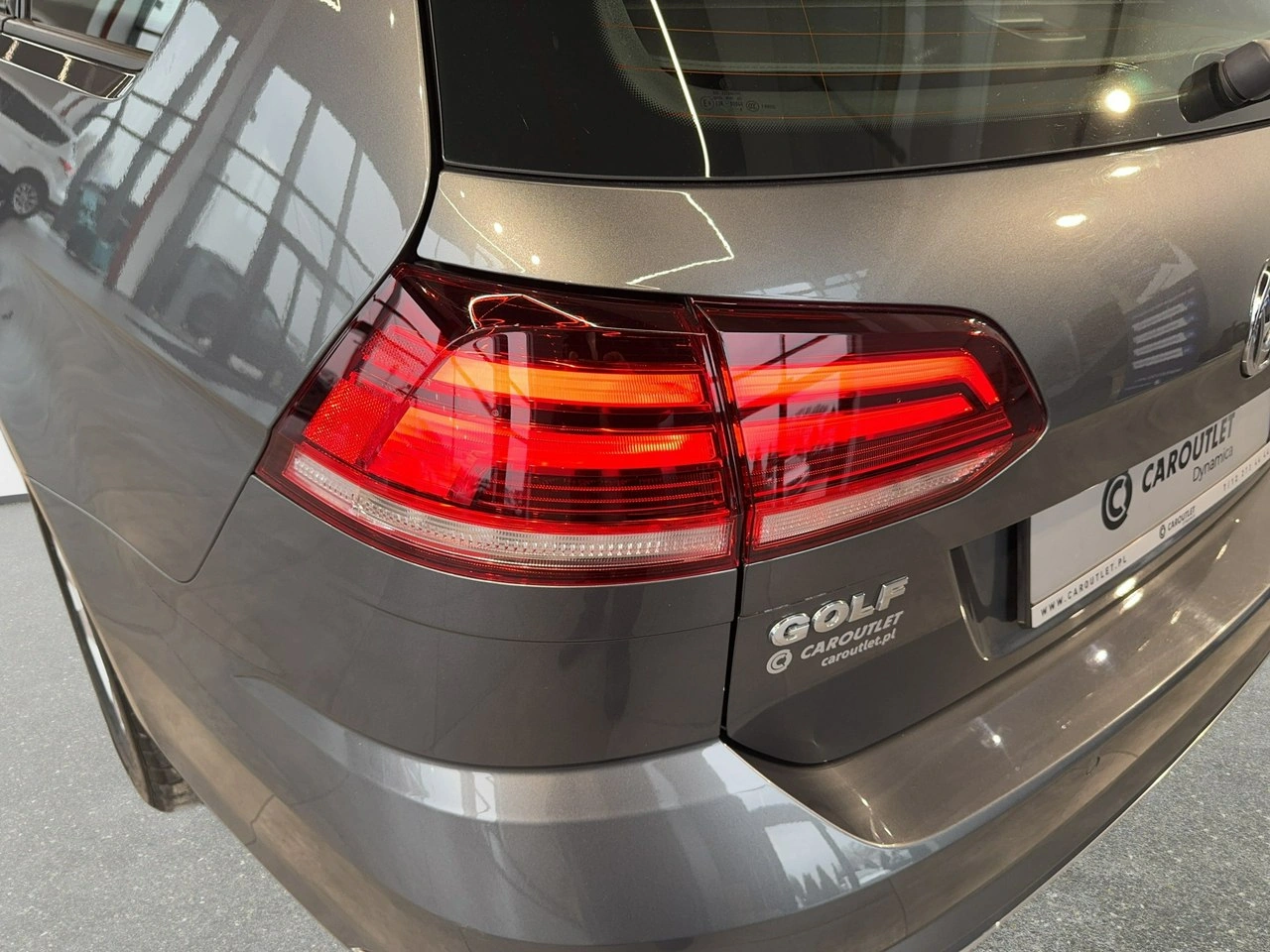 Volkswagen Golf Variant - Zdjęcie 10