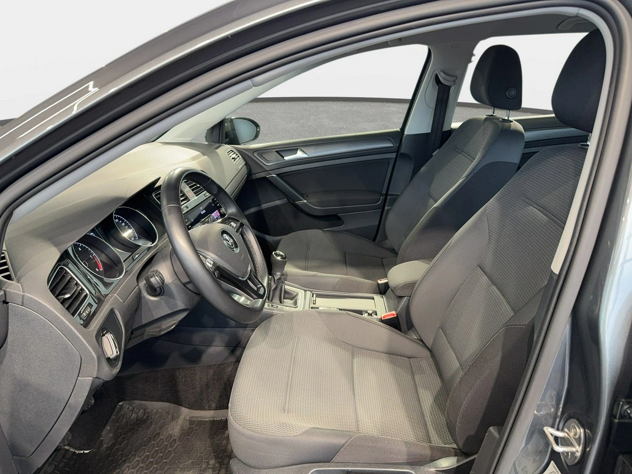 Volkswagen Golf Variant - Zdjęcie 11
