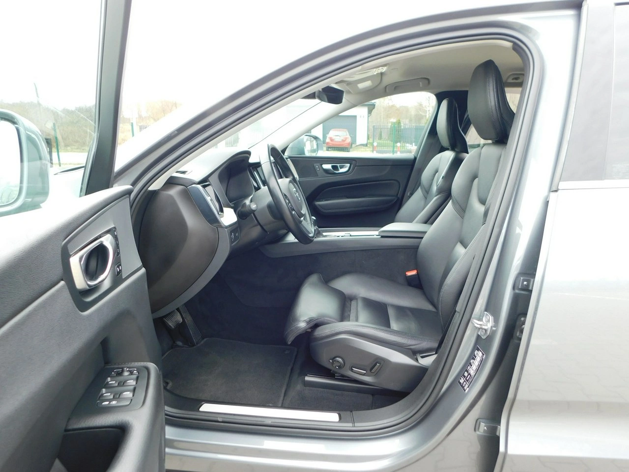 Volvo XC 60 - Zdjęcie 14