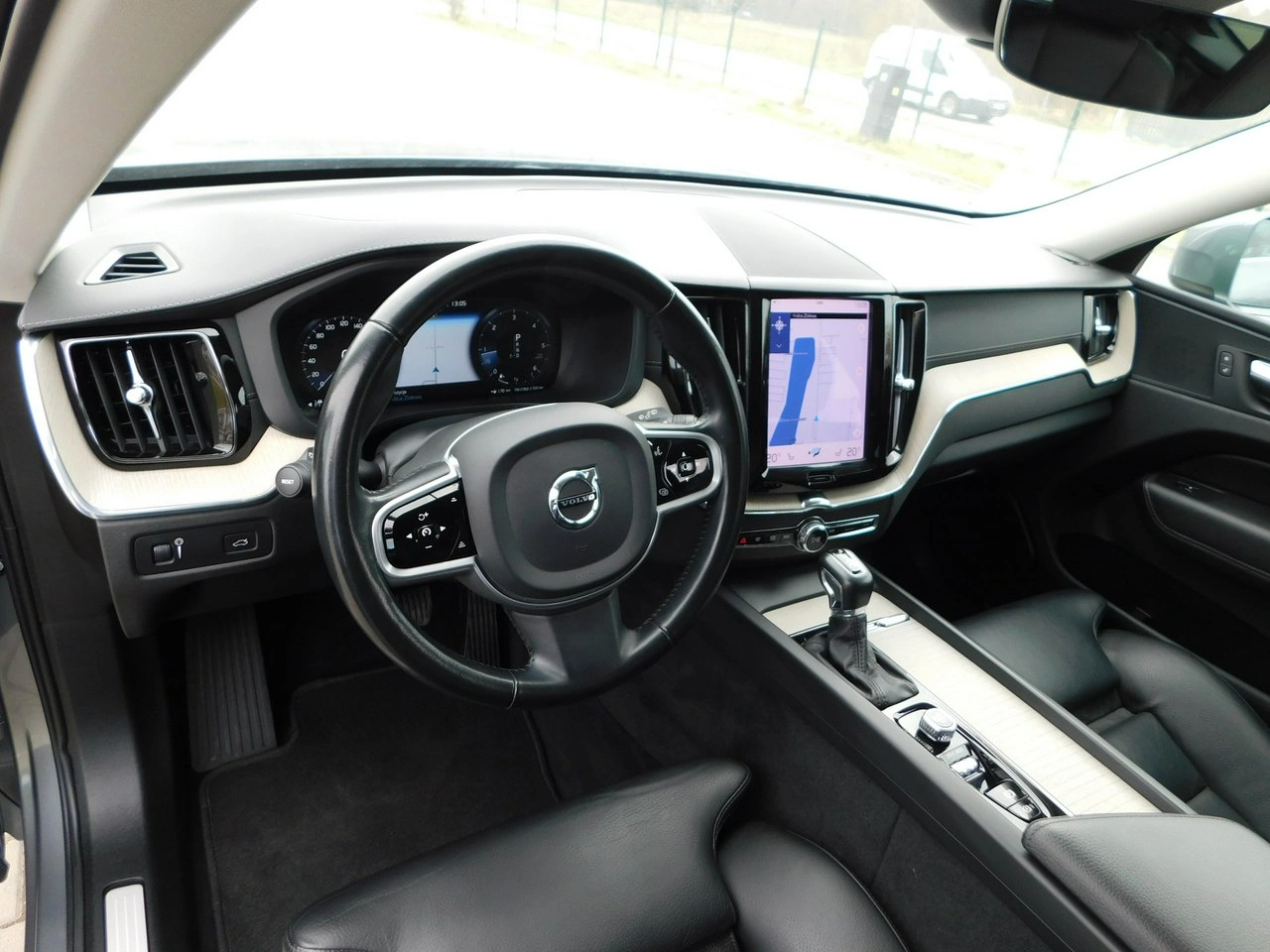 Volvo XC 60 - Zdjęcie 15