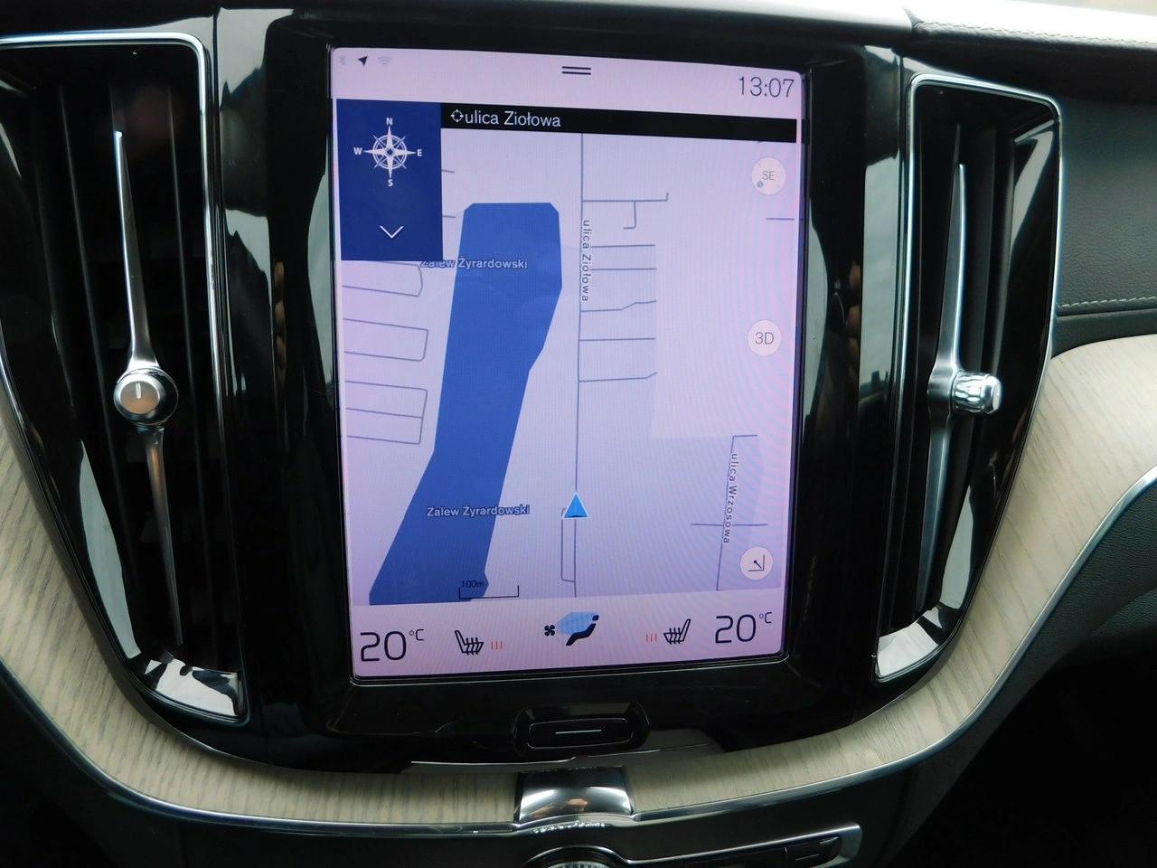 Volvo XC 60 - Zdjęcie 18