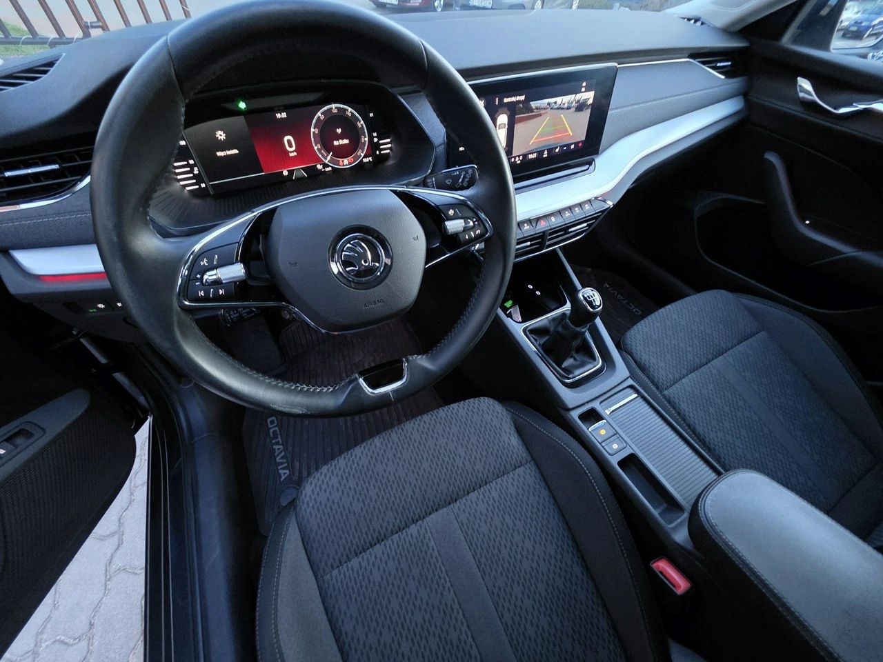 Skoda Octavia - Zdjęcie 6
