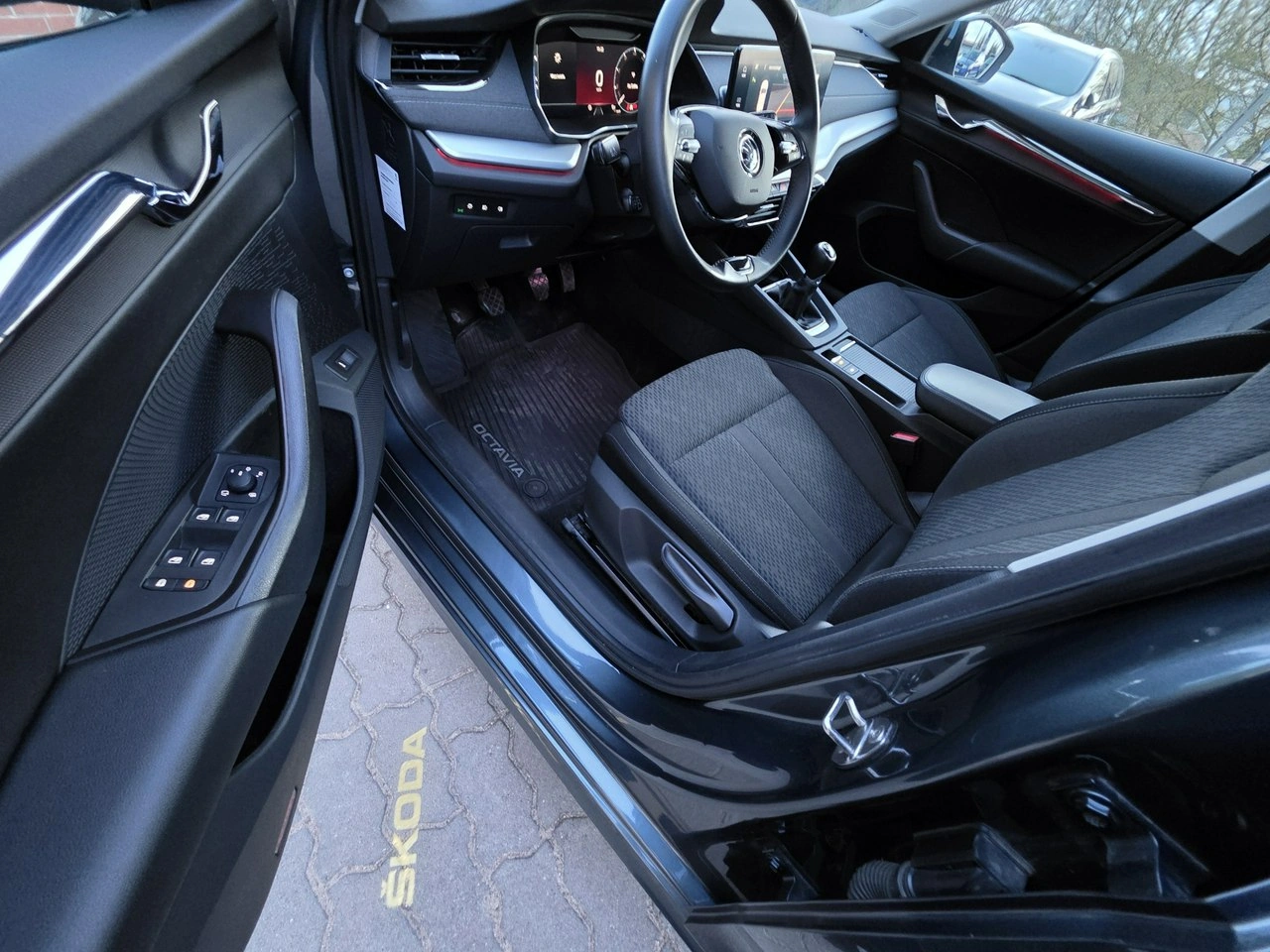 Skoda Octavia - Zdjęcie 11