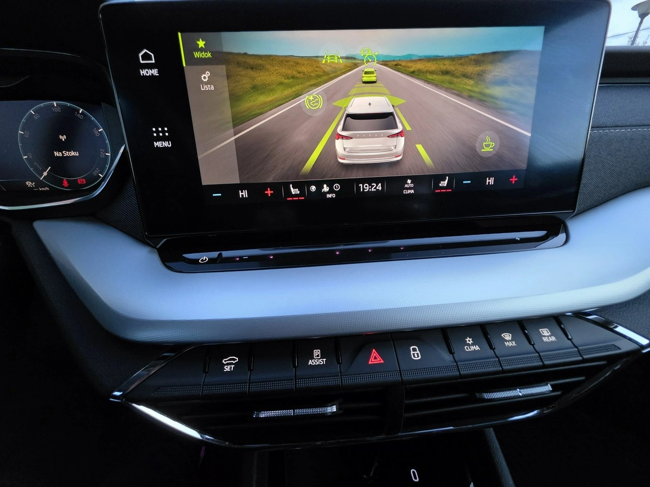 Skoda Octavia - Zdjęcie 10