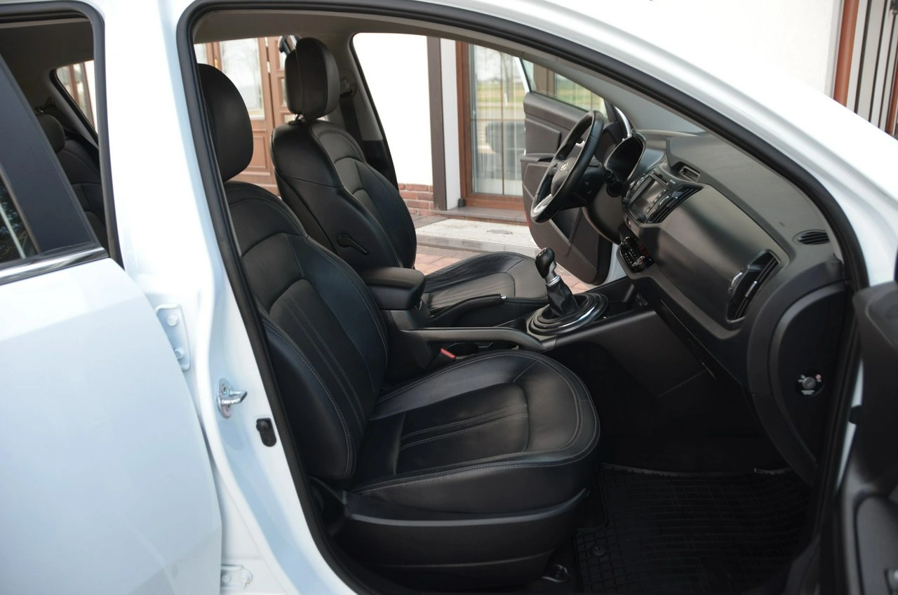 Kia Sportage - Zdjęcie 25