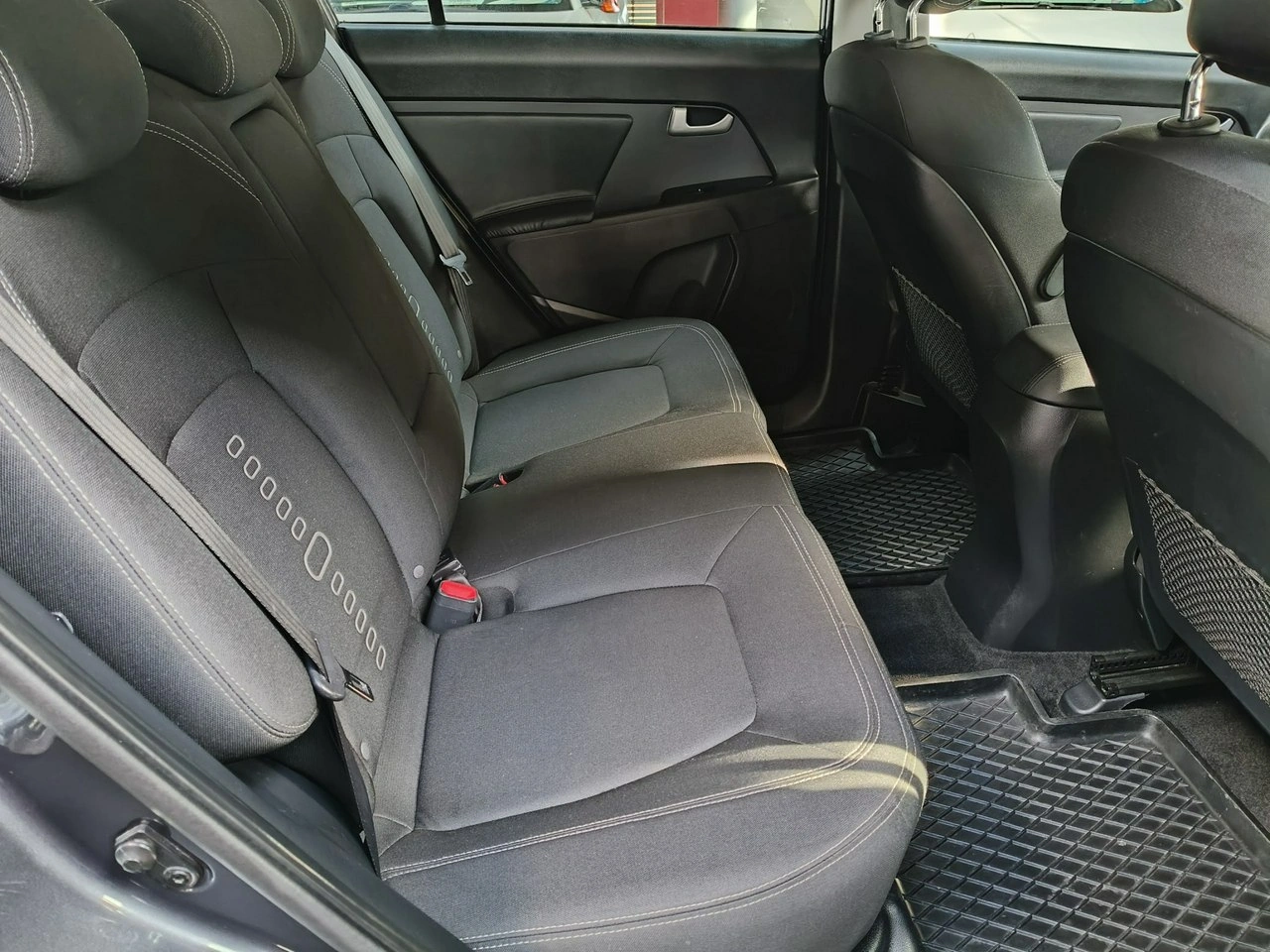 Kia Sportage - Zdjęcie 16