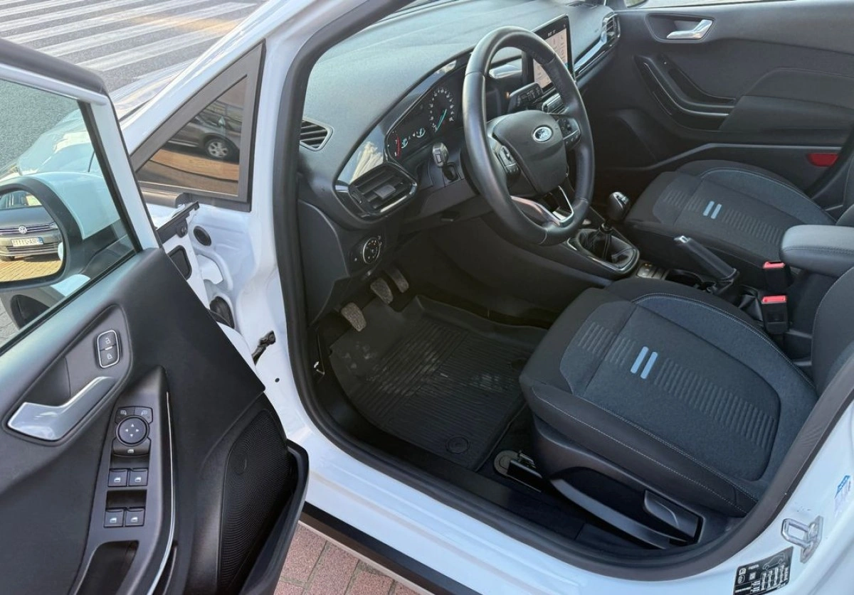 Ford Fiesta - Zdjęcie 10