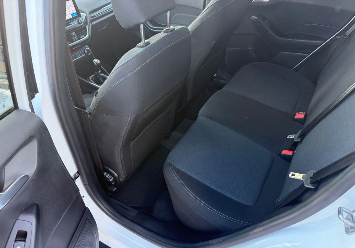 Ford Fiesta - Zdjęcie 11