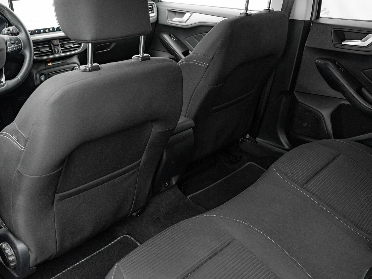 Ford Focus - Zdjęcie 24