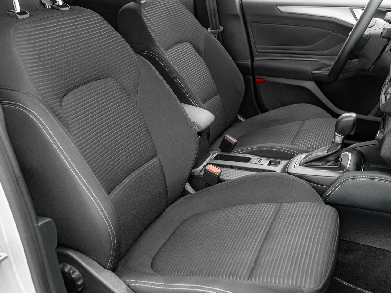 Ford Focus - Zdjęcie 30