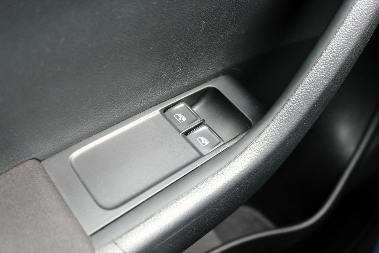 Skoda Fabia - Zdjęcie 17