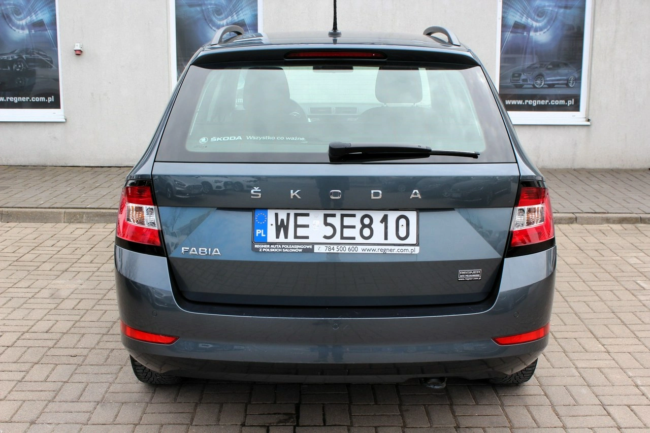 Skoda Fabia - Zdjęcie 4