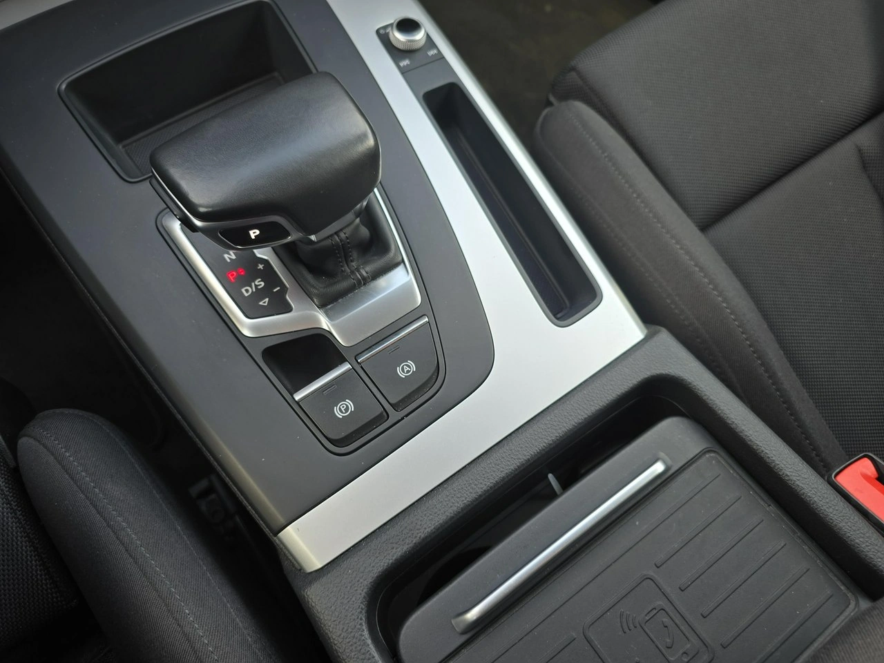 Audi Q5 - Zdjęcie 13