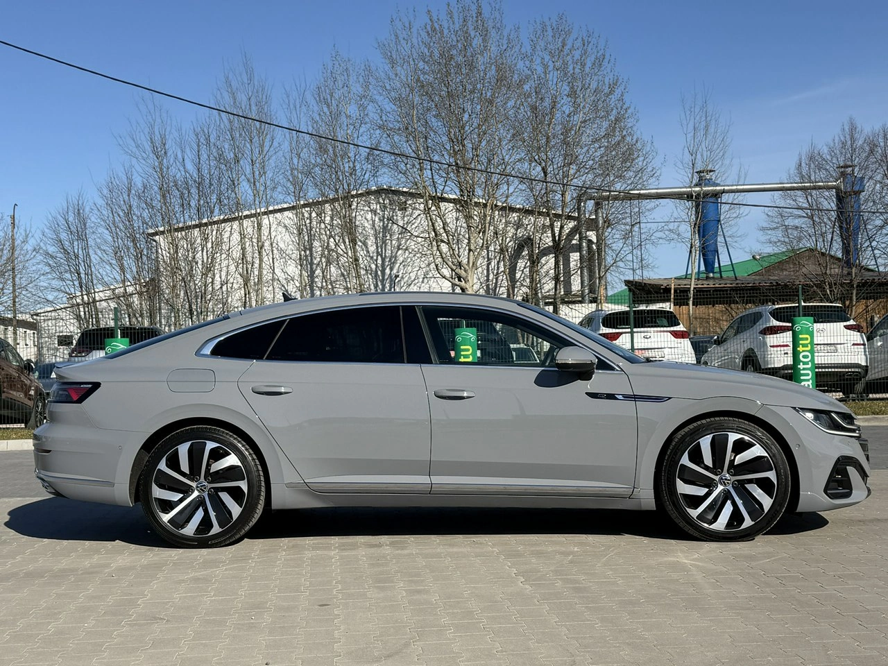 Volkswagen Arteon - Zdjęcie 11