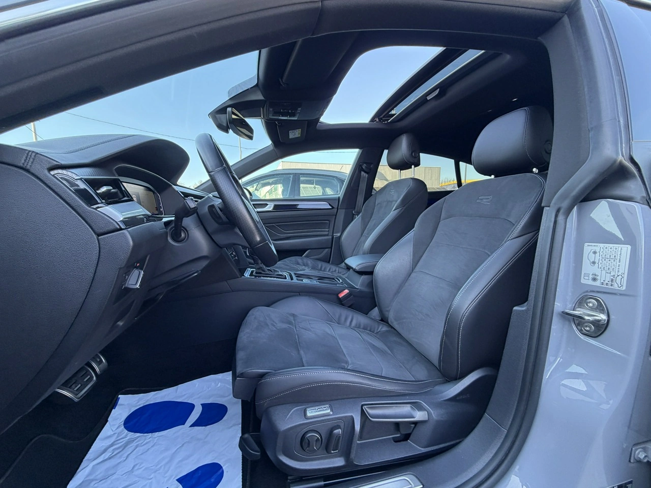 Volkswagen Arteon - Zdjęcie 16