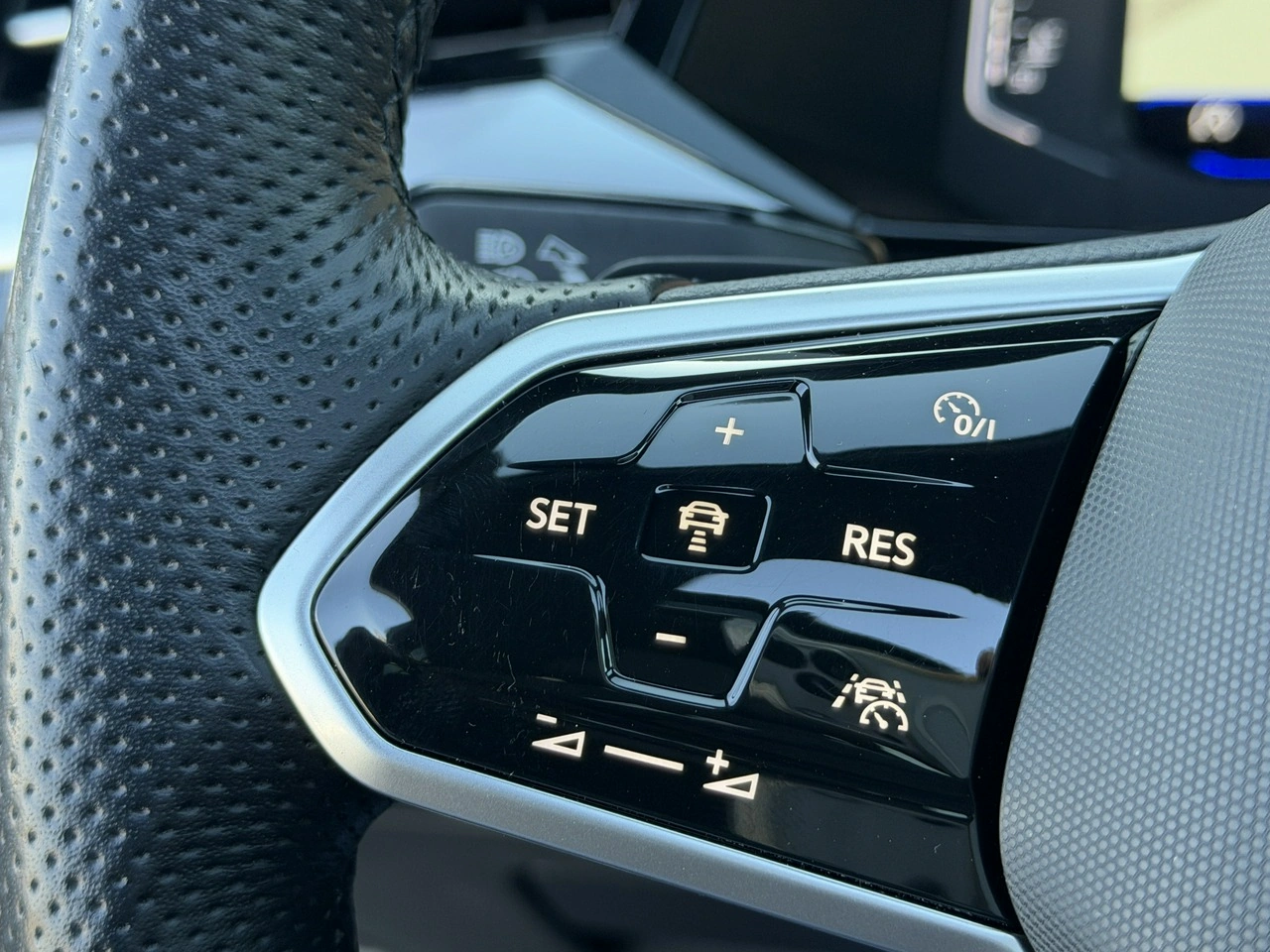 Volkswagen Arteon - Zdjęcie 23