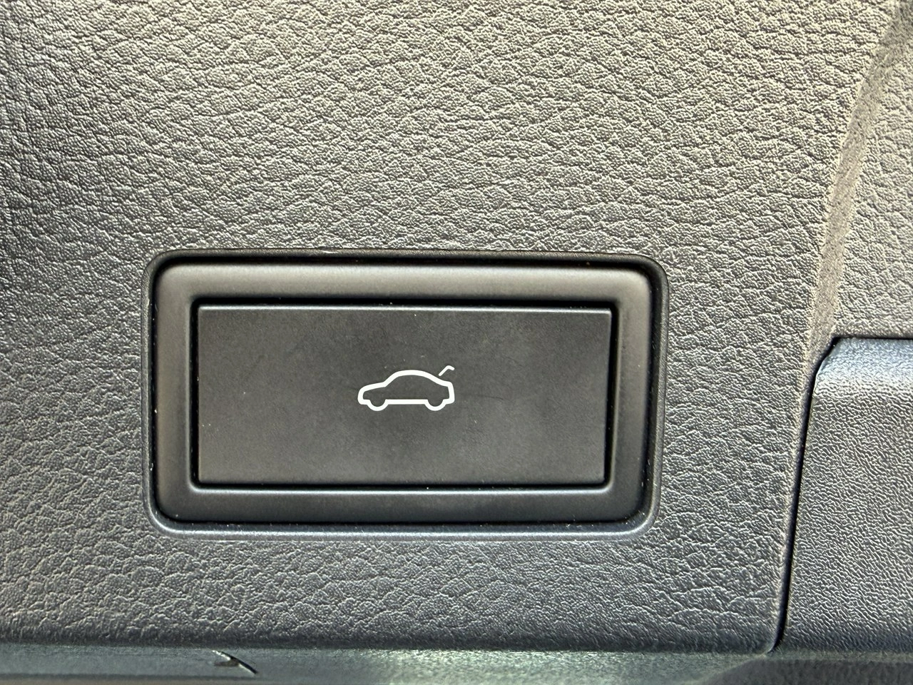 Volkswagen Arteon - Zdjęcie 38