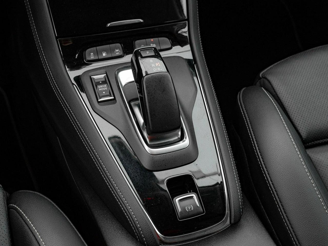 Opel Grandland X - Zdjęcie 16