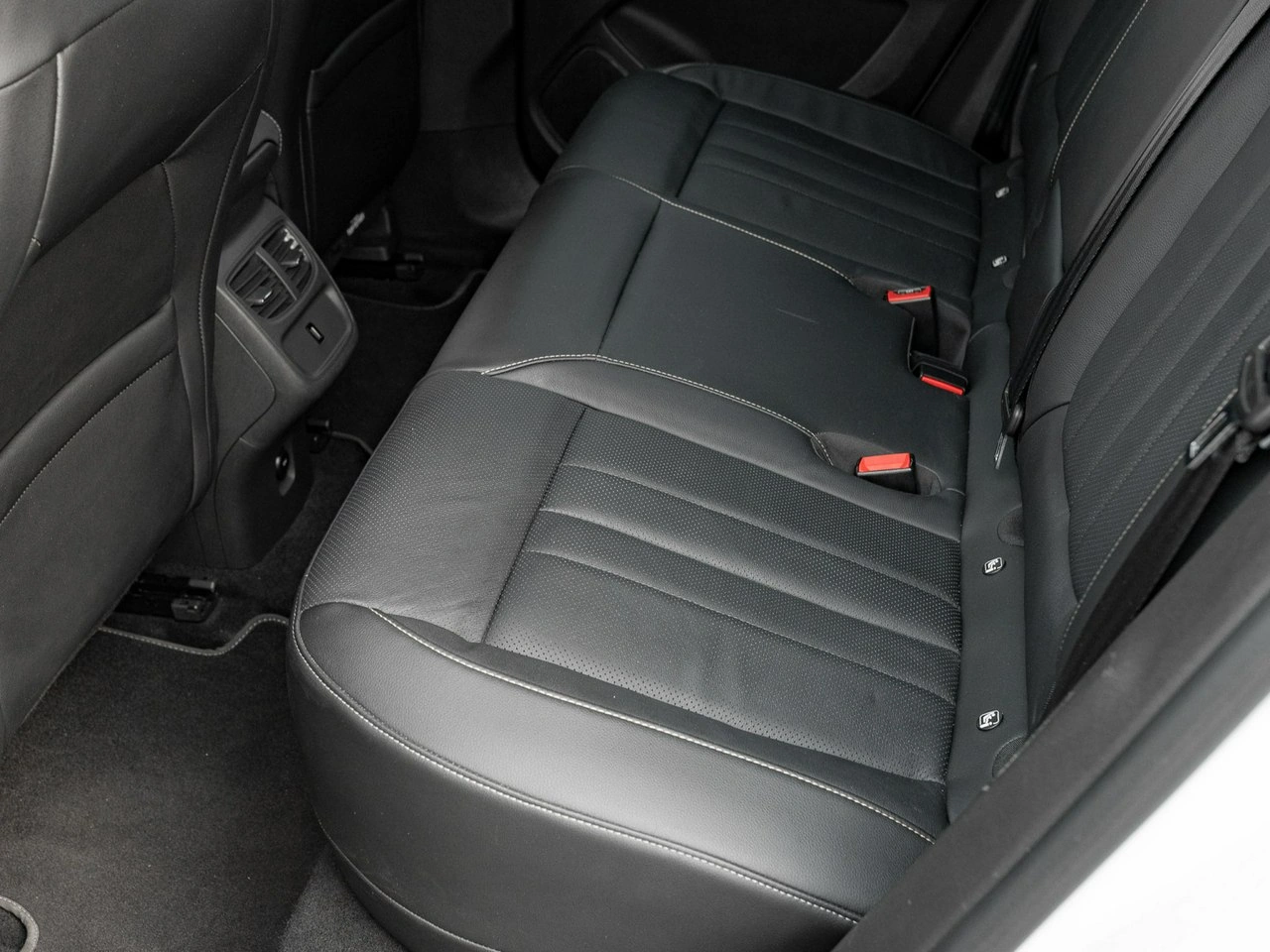 Opel Grandland X - Zdjęcie 28