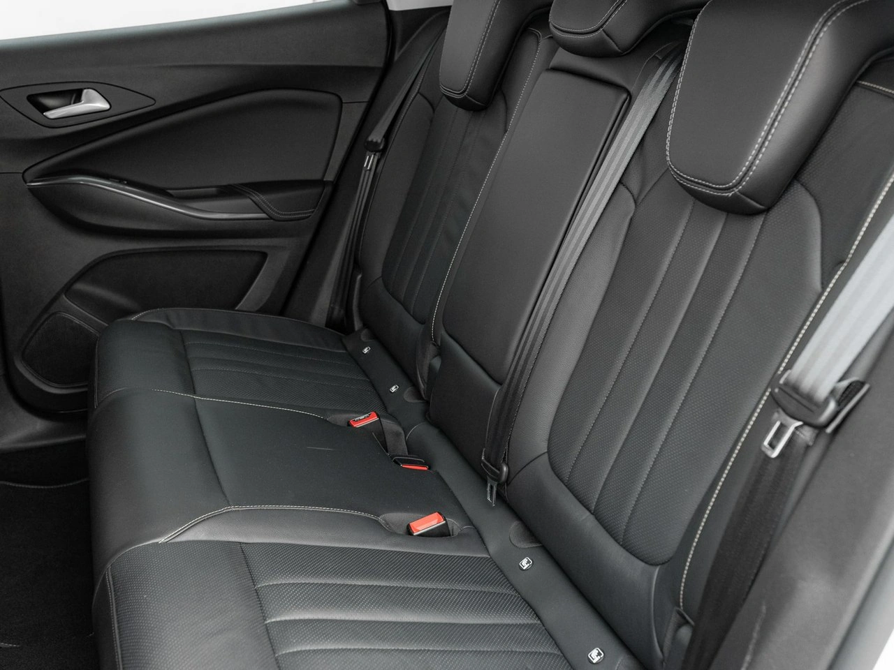 Opel Grandland X - Zdjęcie 29