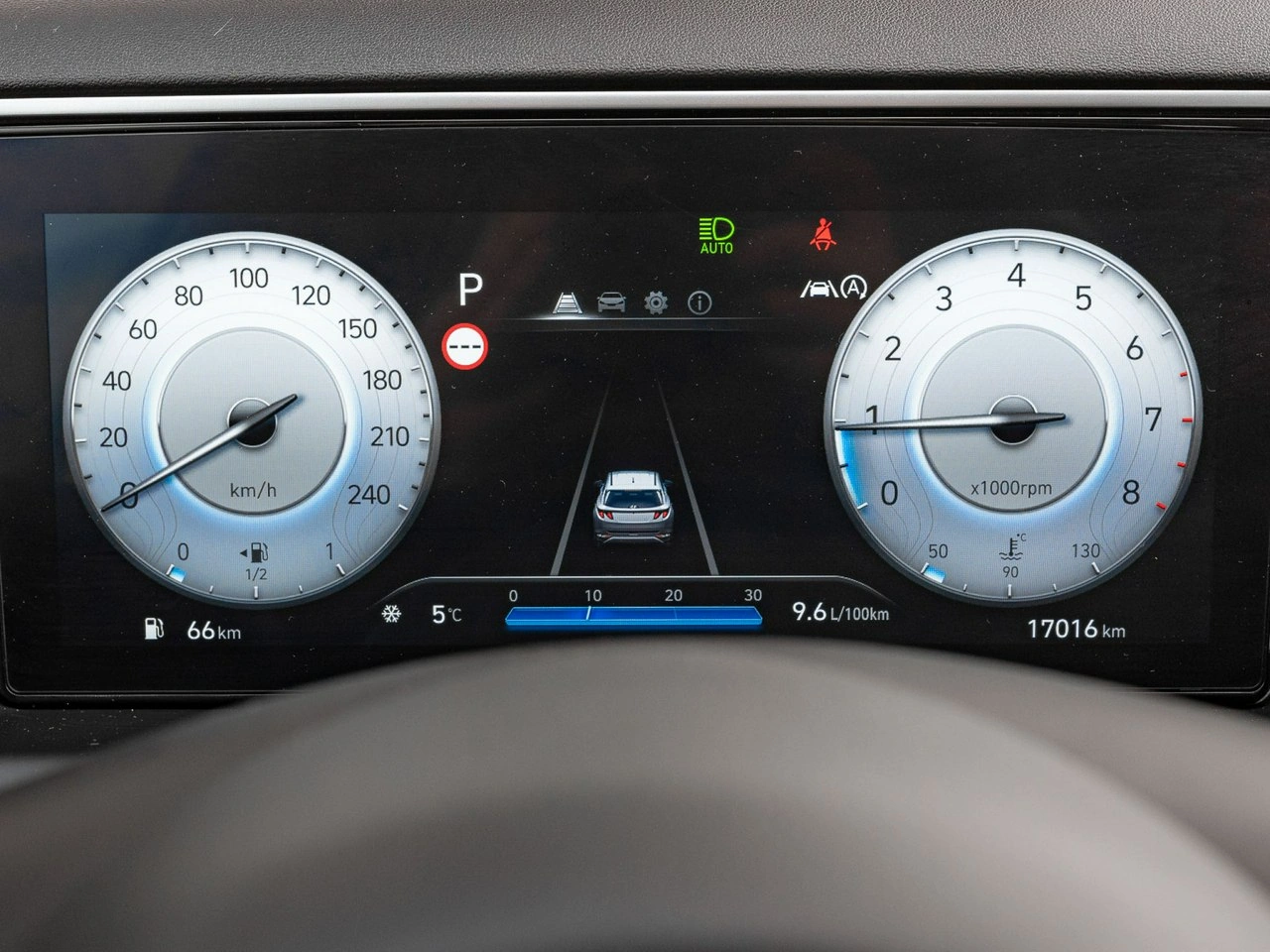 Hyundai Tucson - Zdjęcie 14