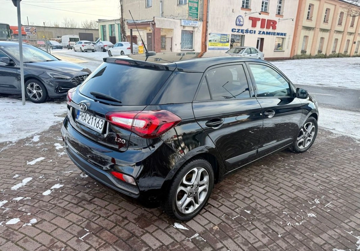 Hyundai i20 - Zdjęcie 4