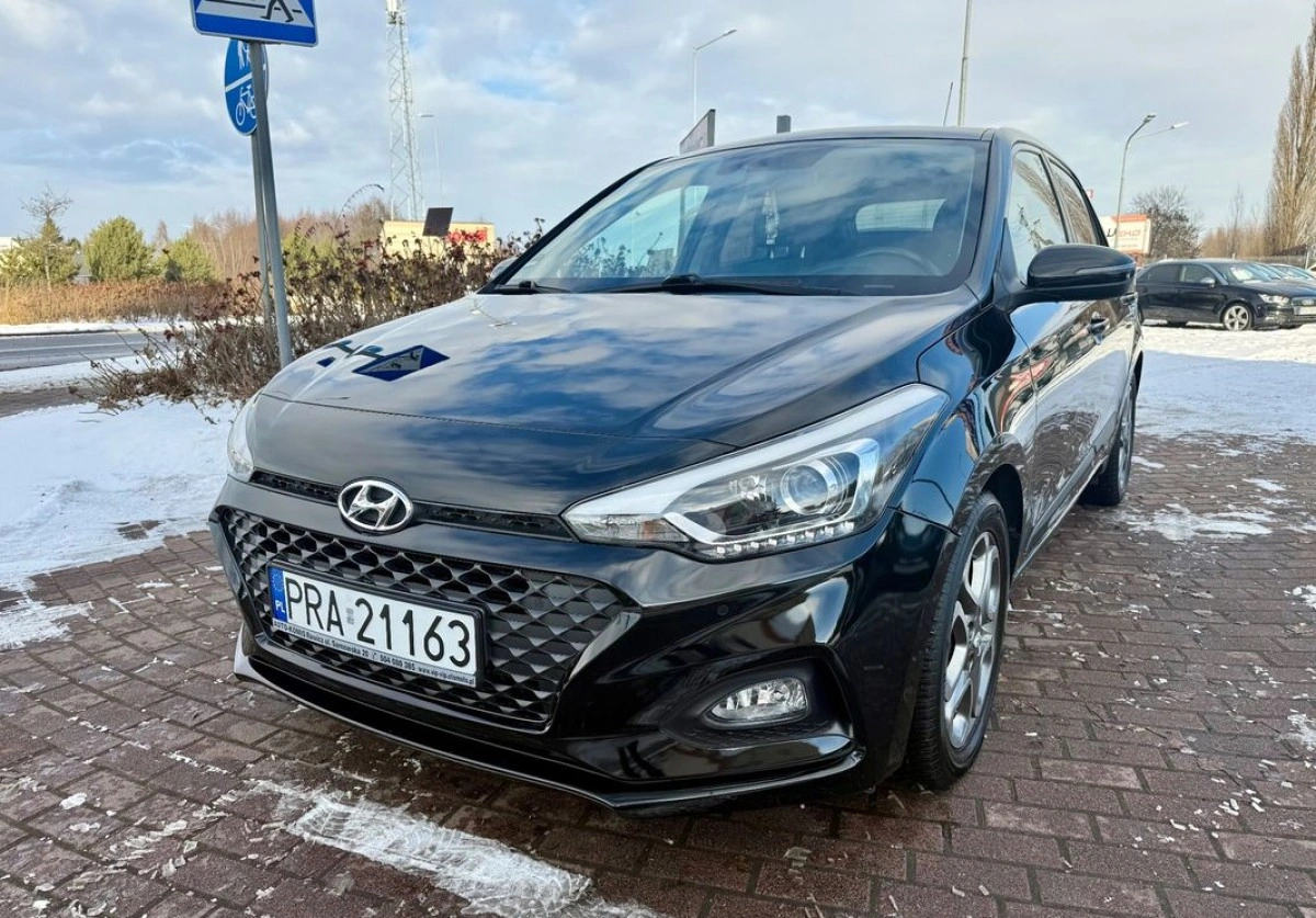 Hyundai i20 - Zdjęcie 18