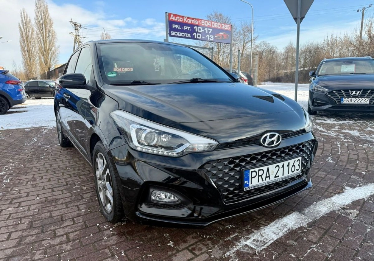 Hyundai i20 - Zdjęcie 19