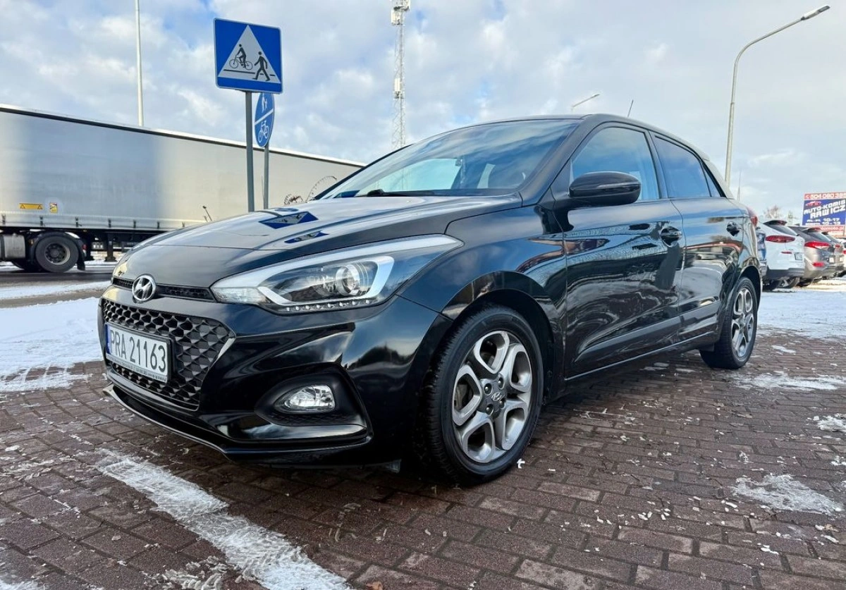 Hyundai i20 - Zdjęcie 27