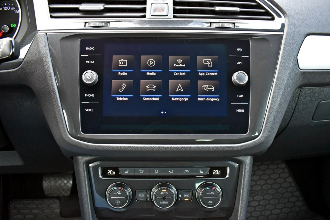 Volkswagen Tiguan - Zdjęcie 19