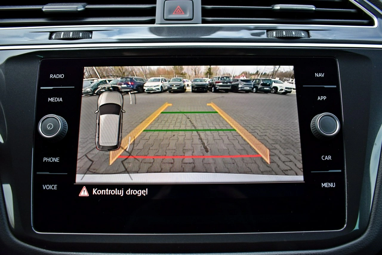 Volkswagen Tiguan - Zdjęcie 20