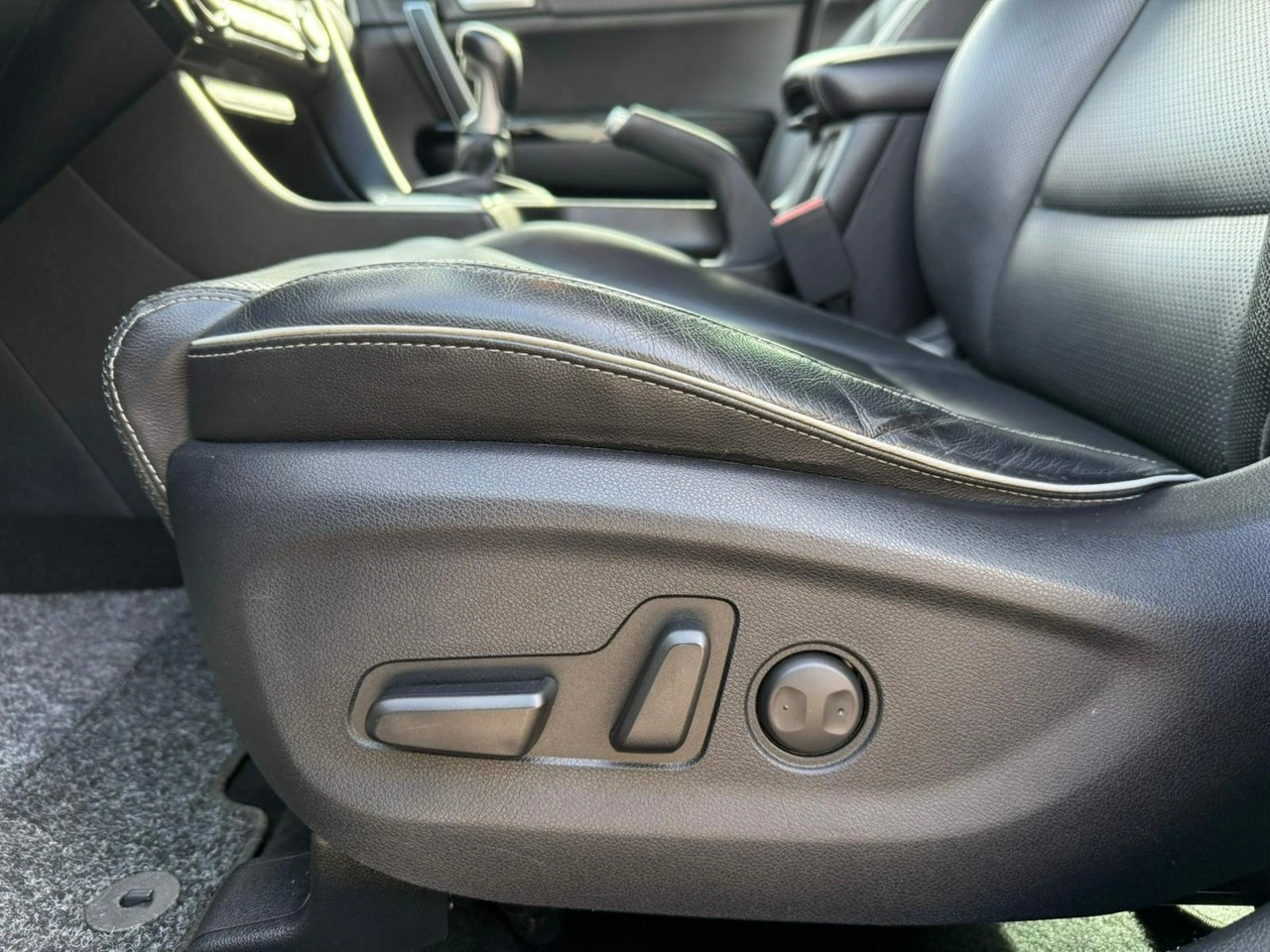 Kia Sportage - Zdjęcie 17