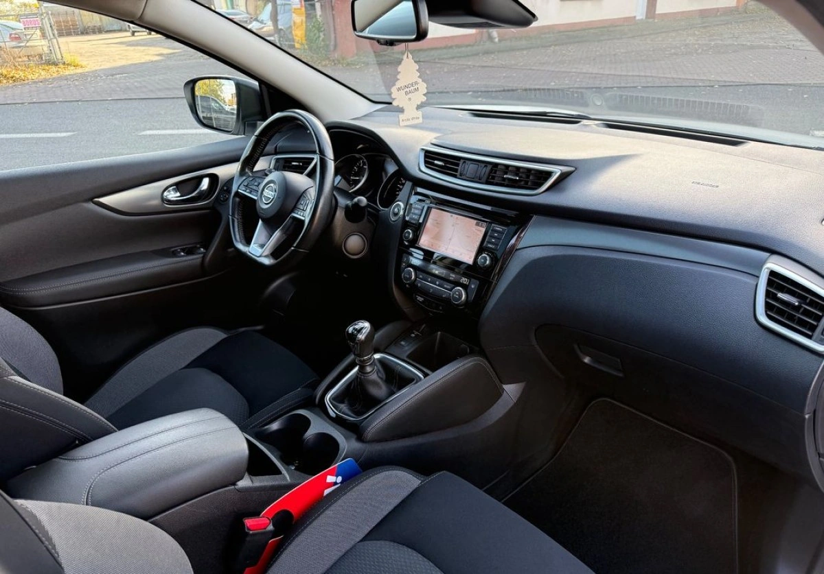 Nissan Qashqai - Zdjęcie 10