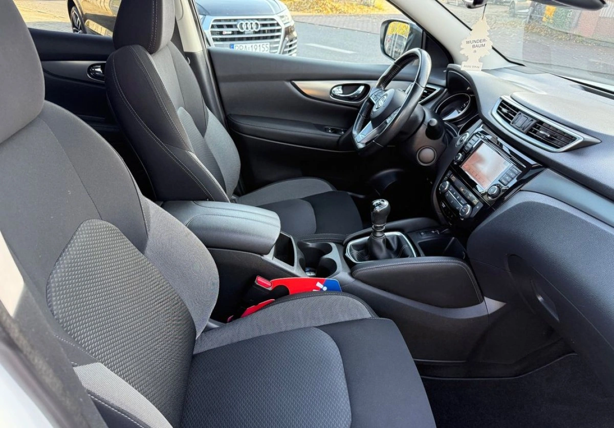 Nissan Qashqai - Zdjęcie 11