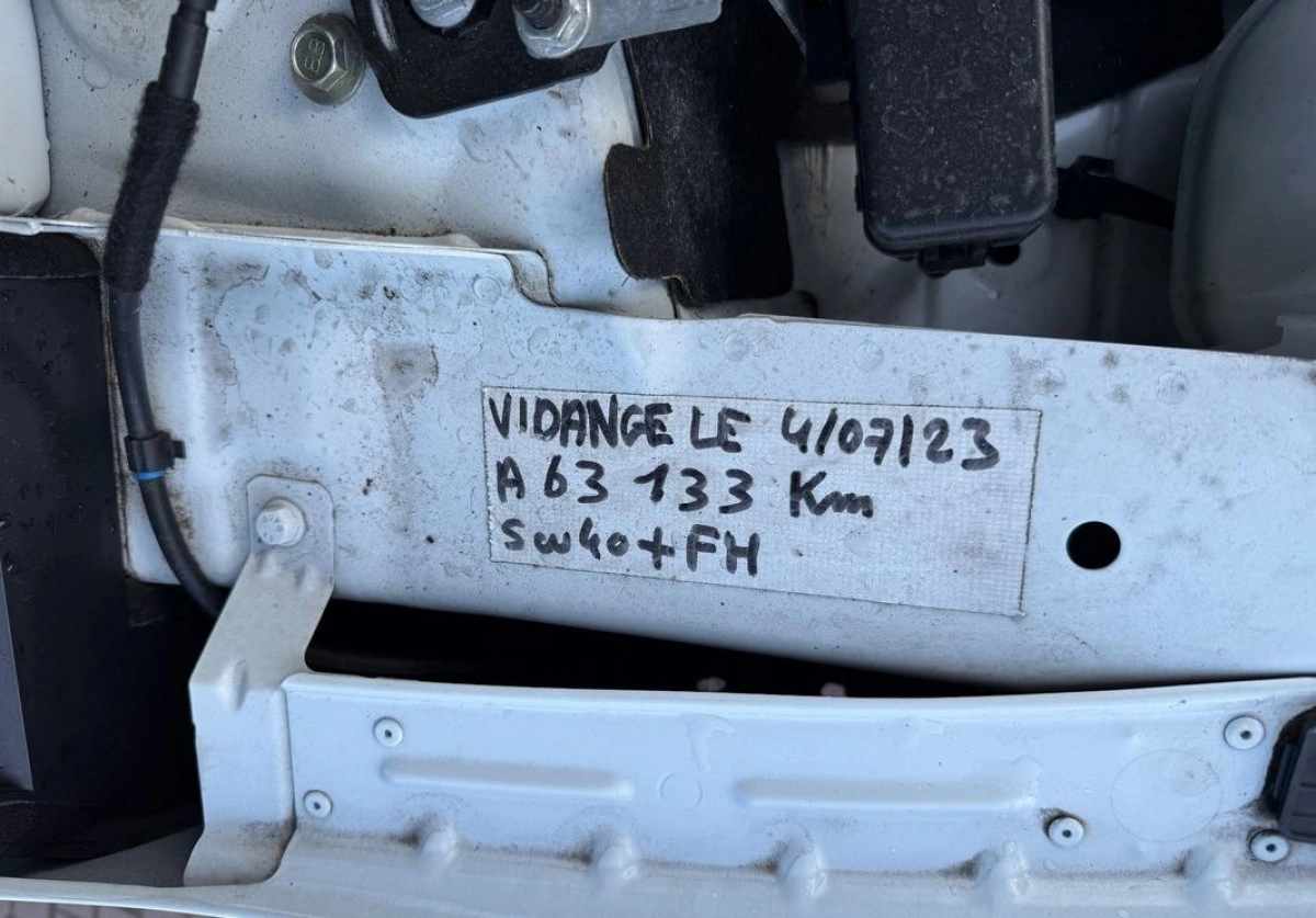 Nissan Qashqai - Zdjęcie 17