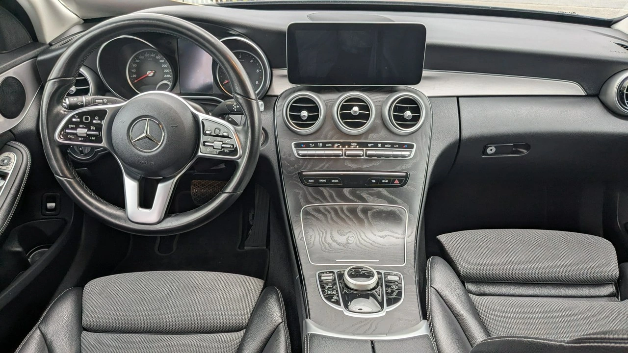 Mercedes C 300 - Zdjęcie 22